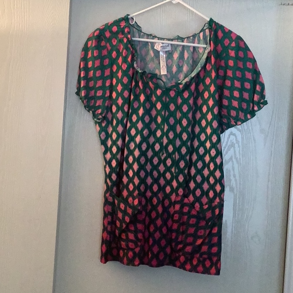 Peaches women’s scrub top